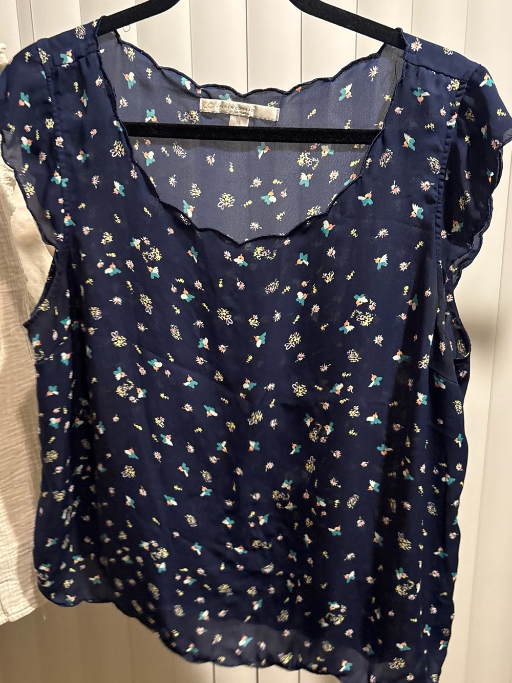 LG Navy Floral Scalloped Neck Camisole